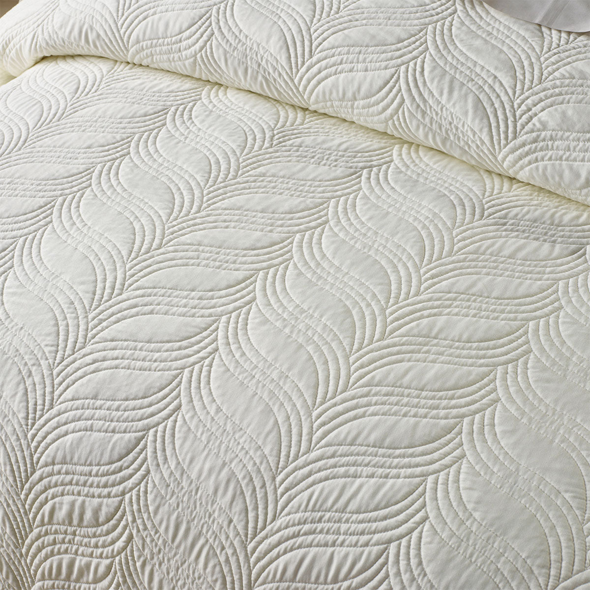 Bianca Kamala Cream Embossed Bedspread Set Super King