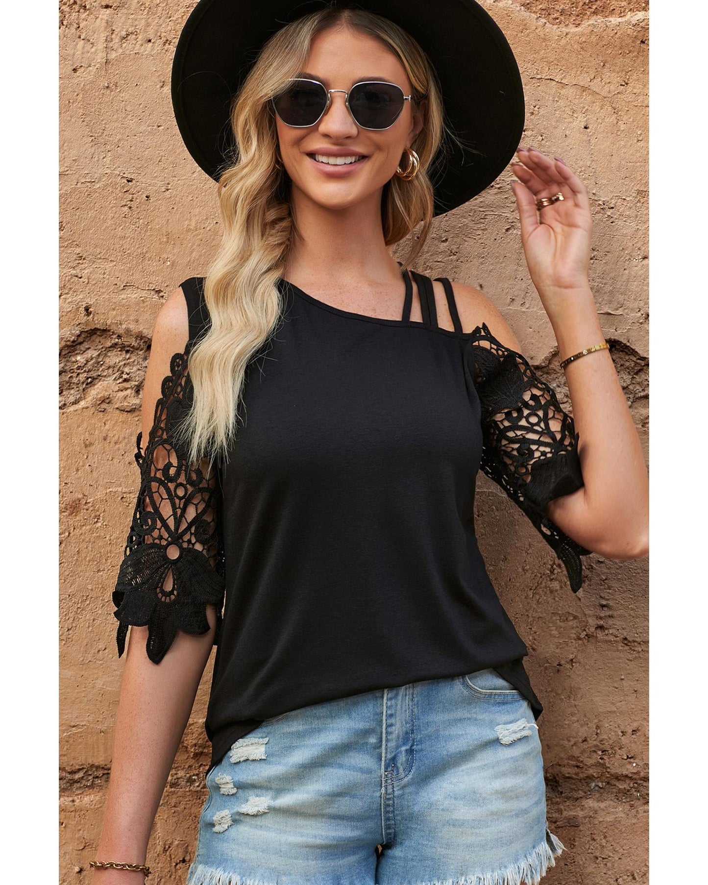 Azura Exchange Lace Splicing Strappy Cold Shoulder Top - L