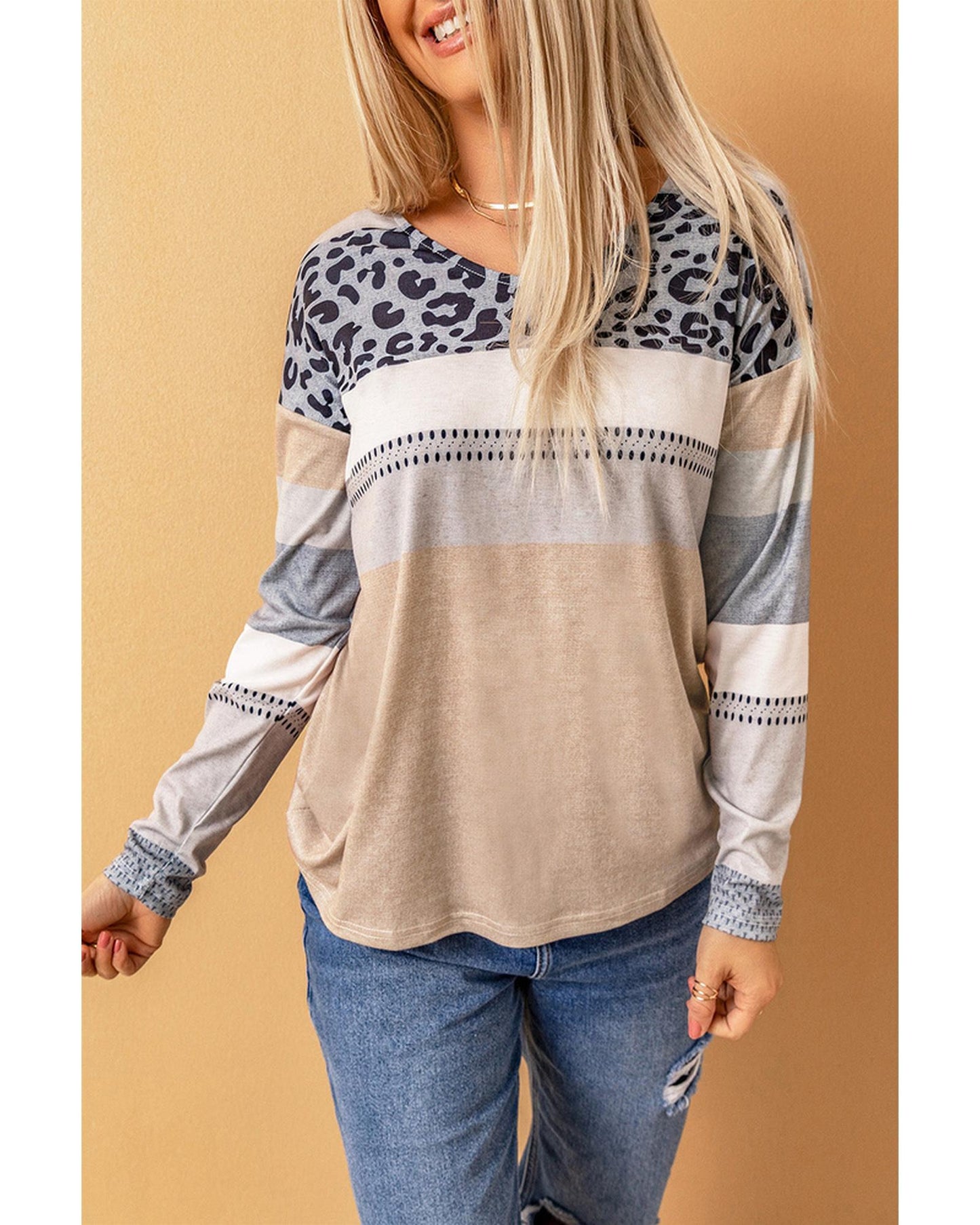 Azura Exchange Leopard Print V-Neck Top - 2XL