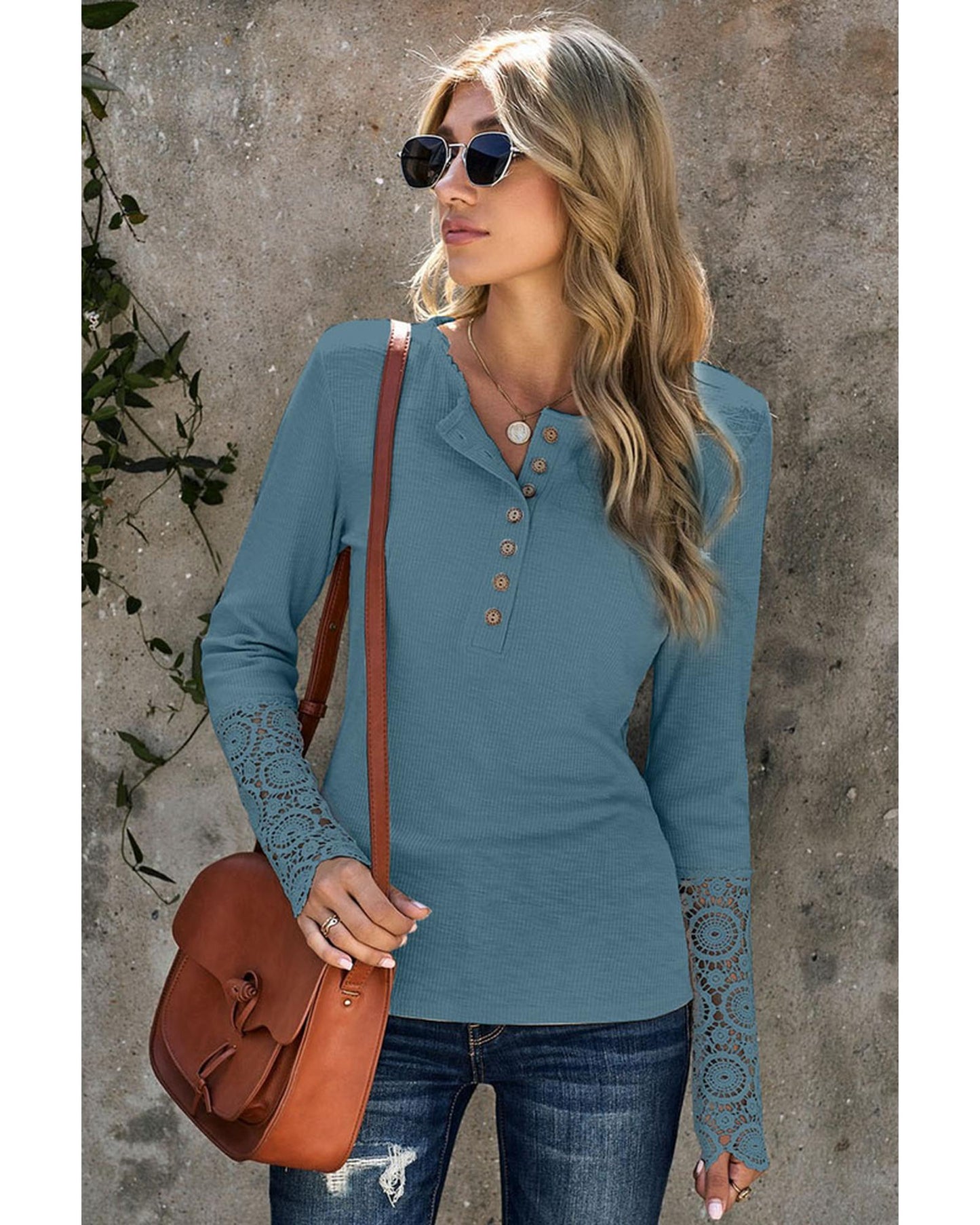 Azura Exchange Lace Hem Sleeve Button Top - M