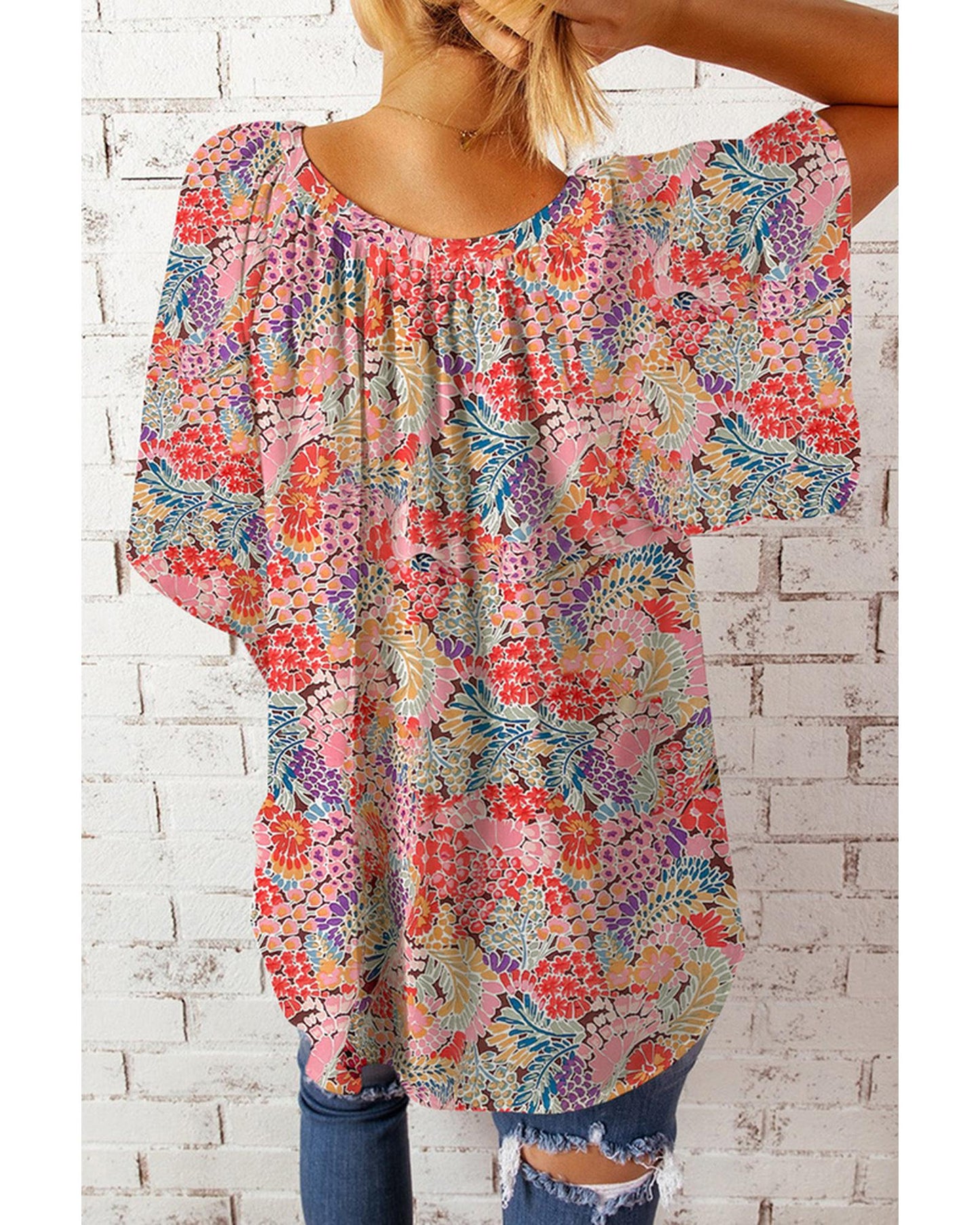 Azura Exchange Gorgeous Floral V-Neck Blouse - M