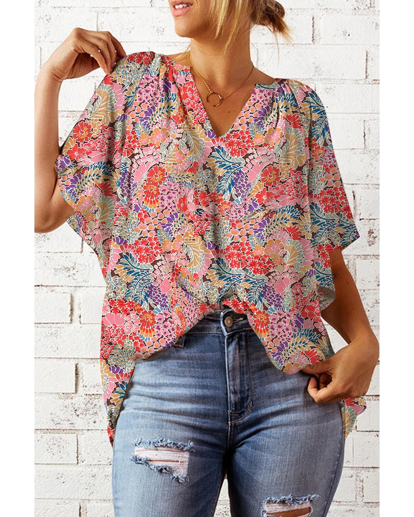 Azura Exchange Gorgeous Floral V-Neck Blouse - M