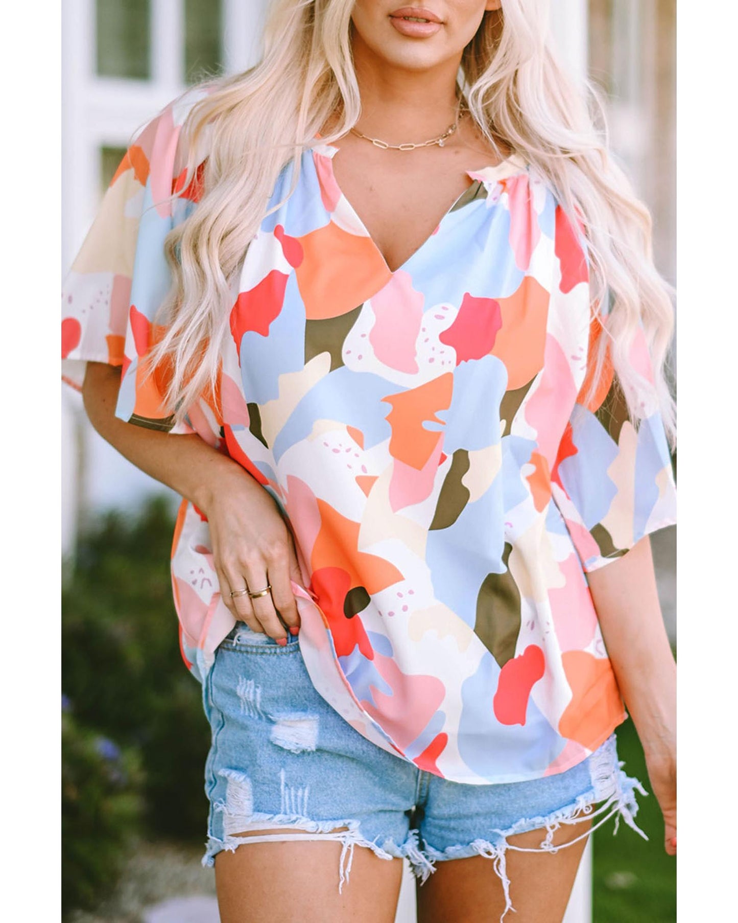 Azura Exchange Floral Print V Neck Half Sleeve Blouse - M