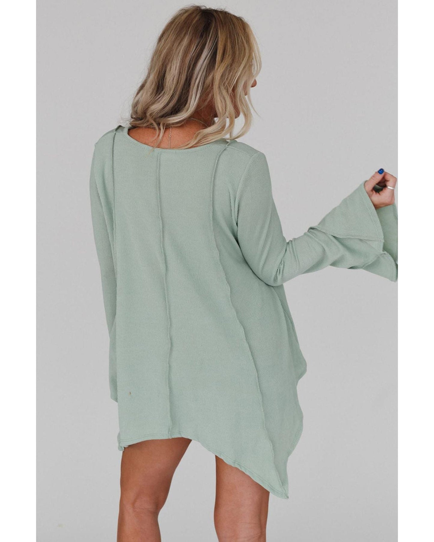 Azura Exchange Expose Seam Bell Sleeve Top - L