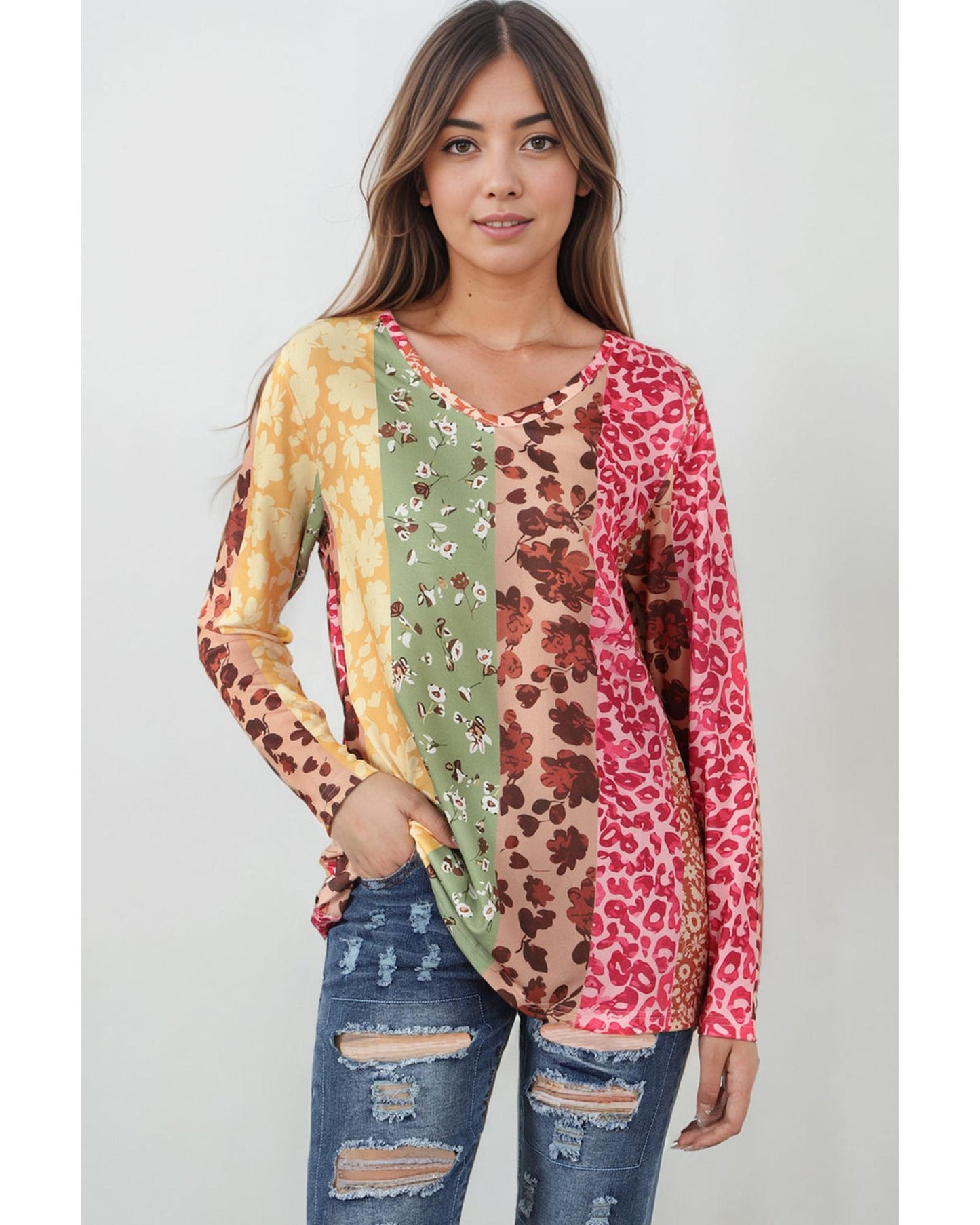 Azura Exchange Floral Leopard Mixed Print V Neck Long Sleeve Tee - M