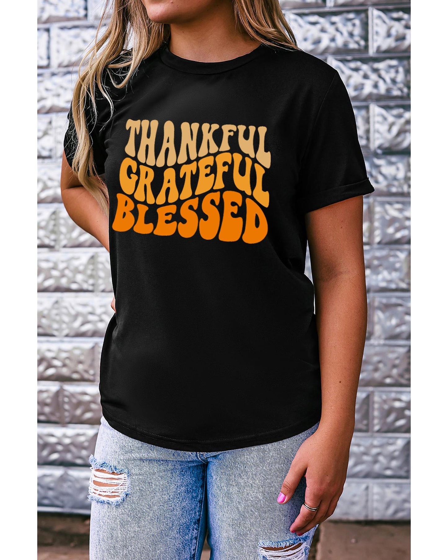 Azura Exchange Thankful Grateful Blessed Graphic Tee - M