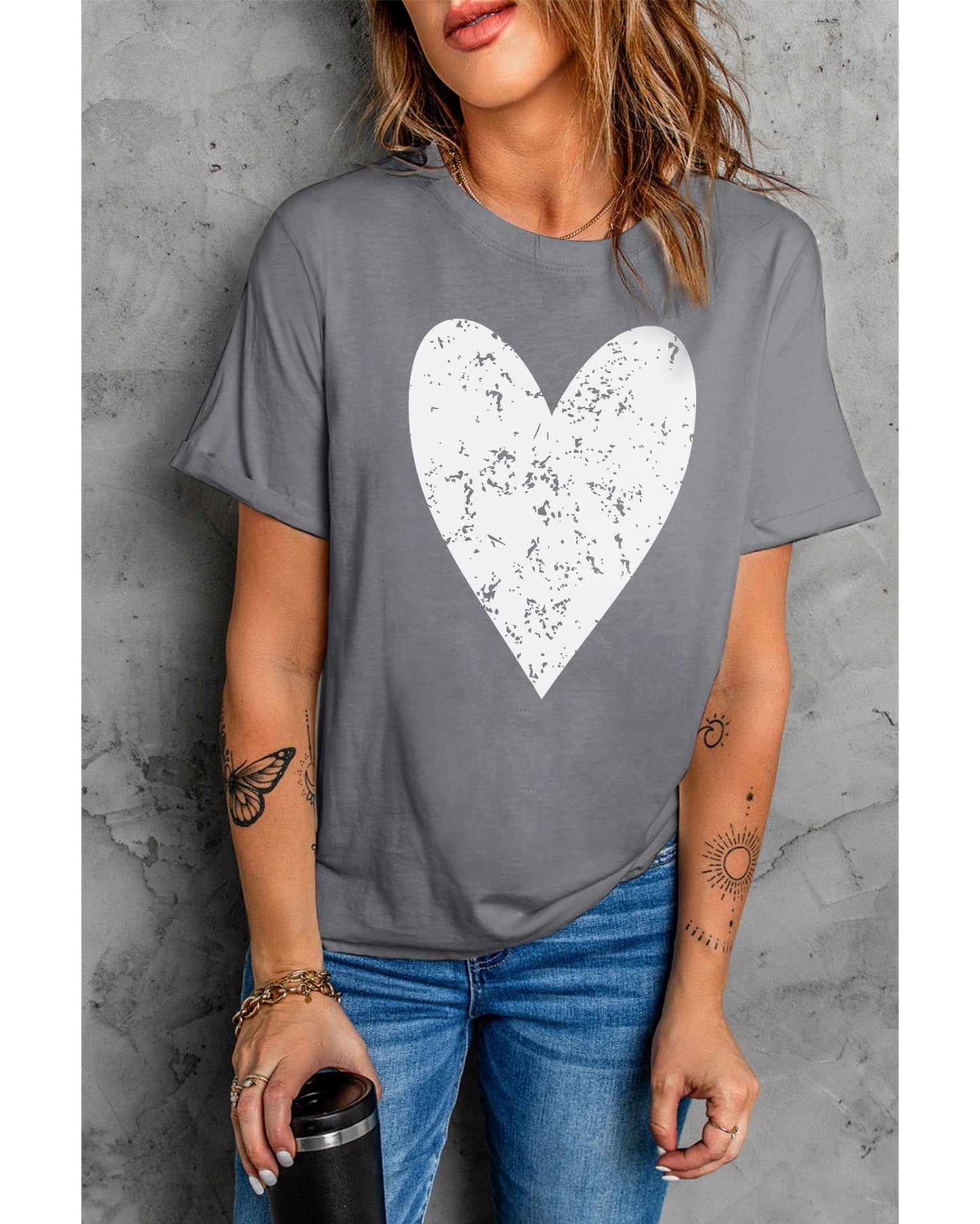 Azura Exchange Heart Graphic Print T-Shirt - XL