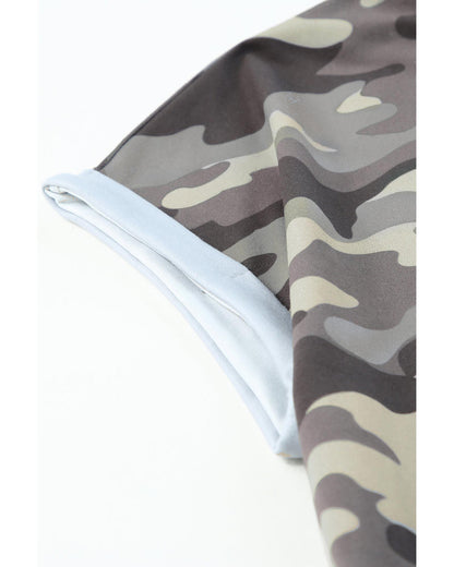 Azura Exchange Camo Print Knotted Hem T-shirt - M