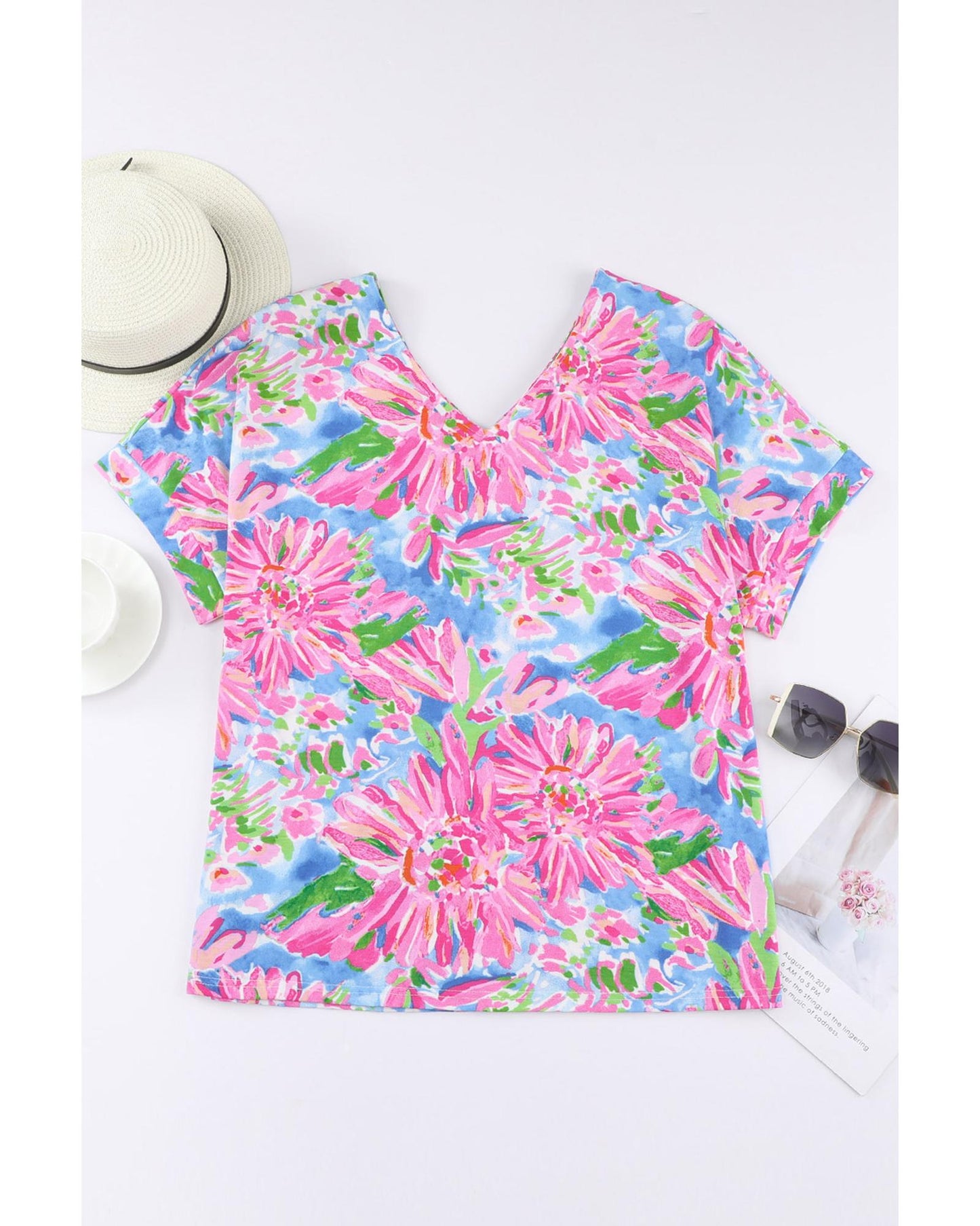 Azura Exchange Loose Fit Floral Print V Neck T Shirt - M