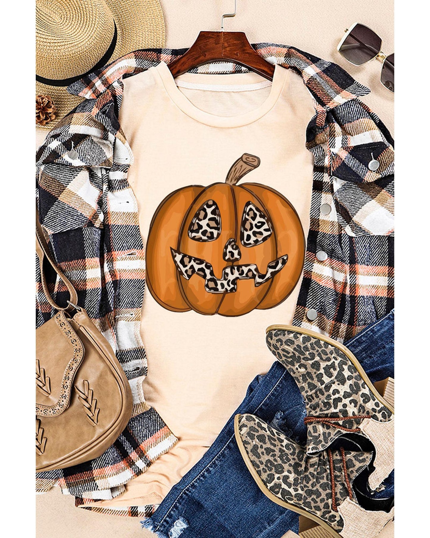 Azura Exchange Leopard Pumpkin Print T Shirt - S