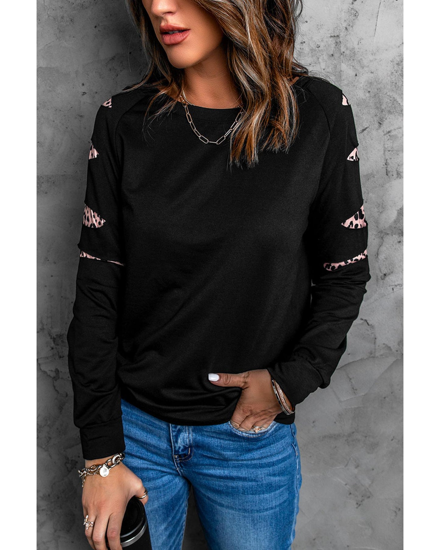 Azura Exchange Black Sweatshirt - S