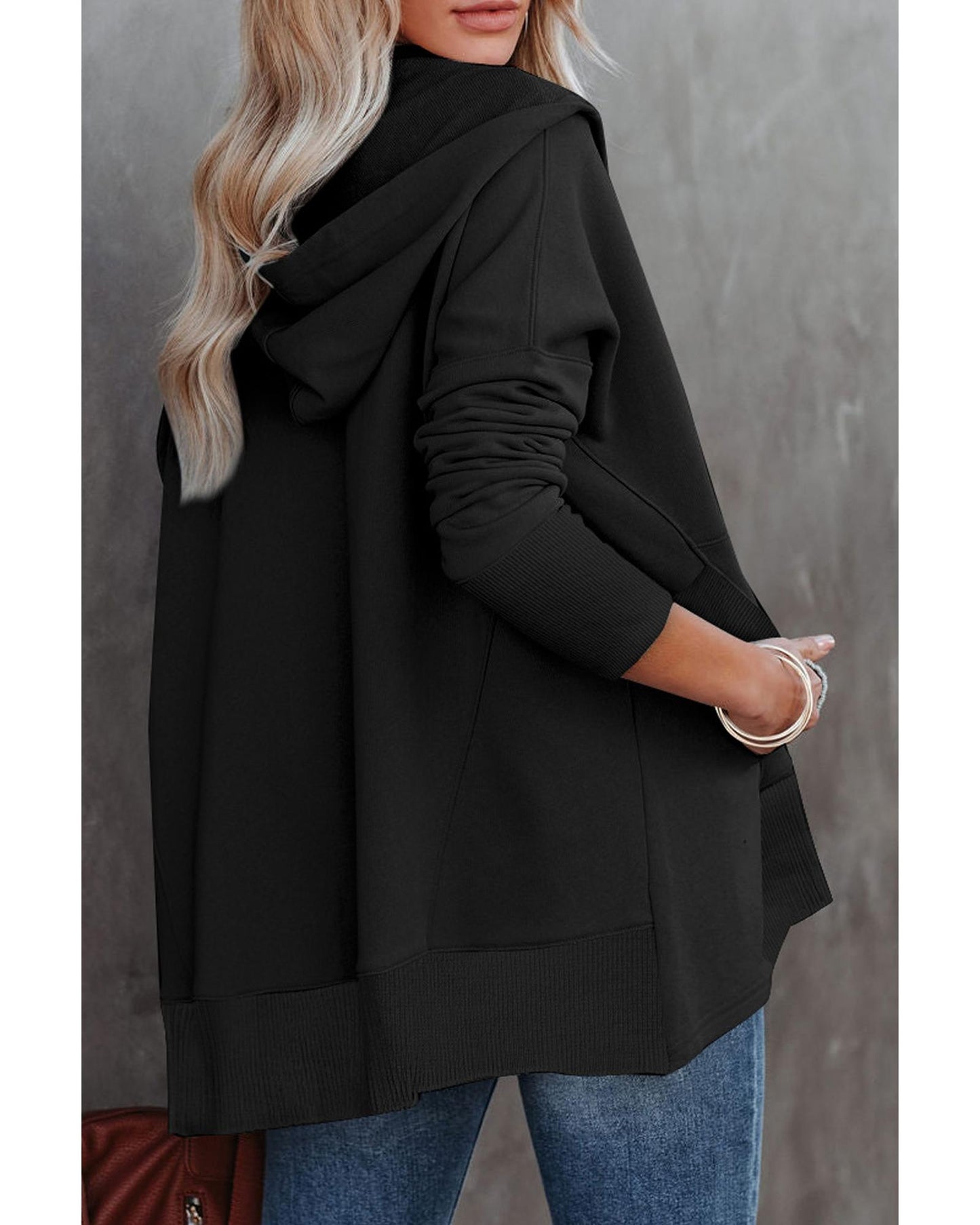 Azura Exchange Batwing Sleeve Hoodie with Pocketed Henley - XL