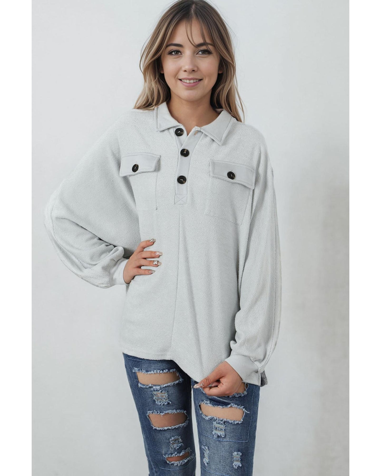 Azura Exchange Oversized Button Collared Sweatshirt - M