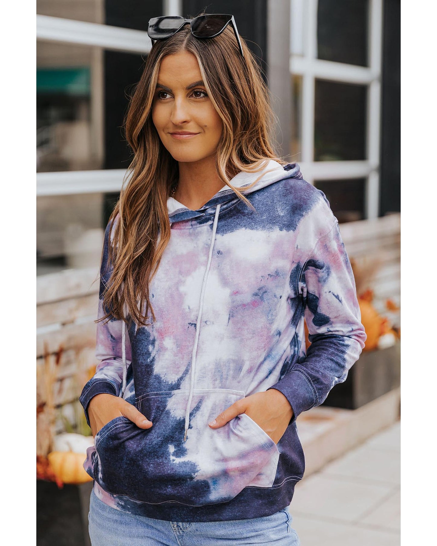 Azura Exchange Kangaroo Pocket Tie-dye Hoodie - L