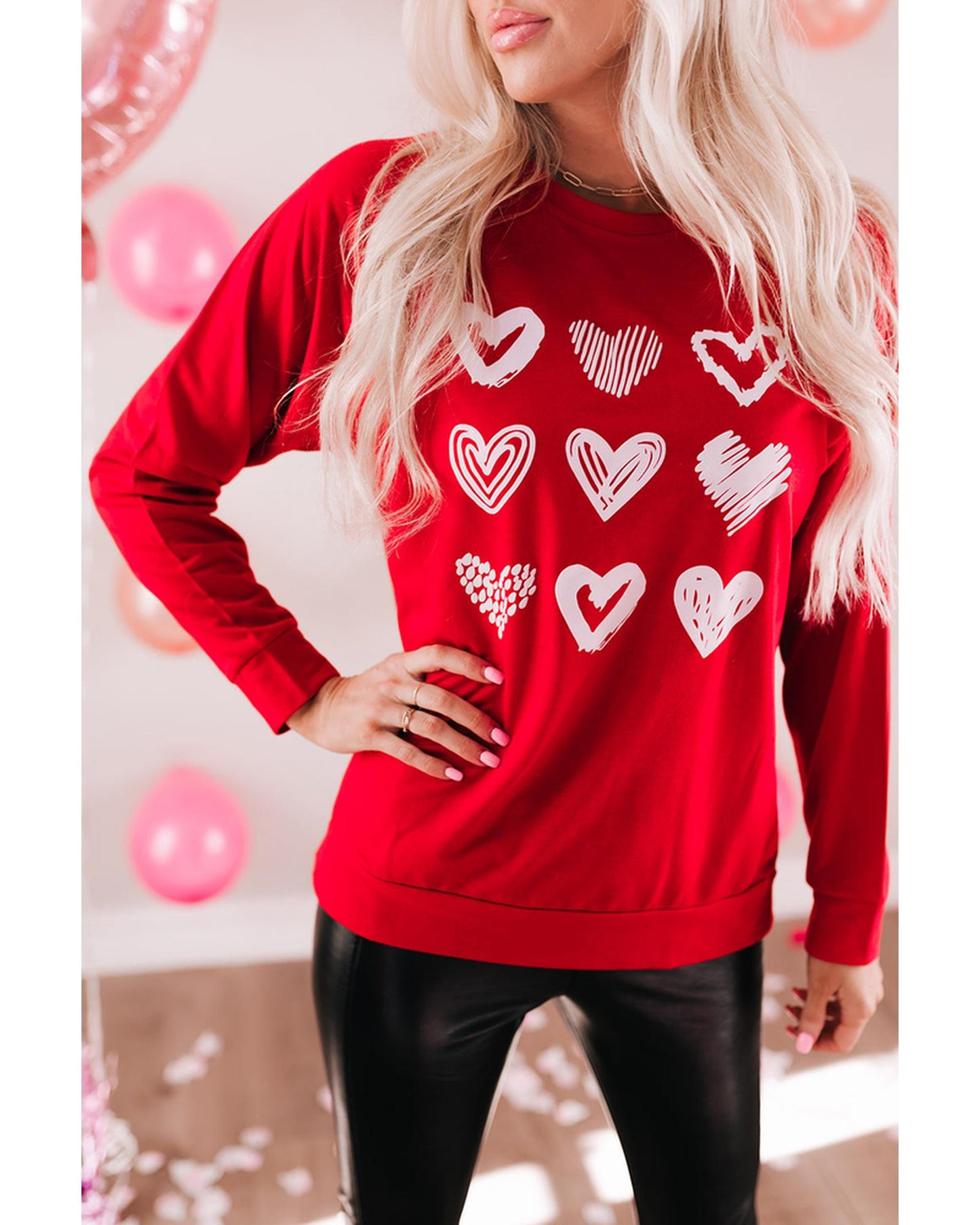 Azura Exchange Hearts Print Crewneck Sweatshirt - M