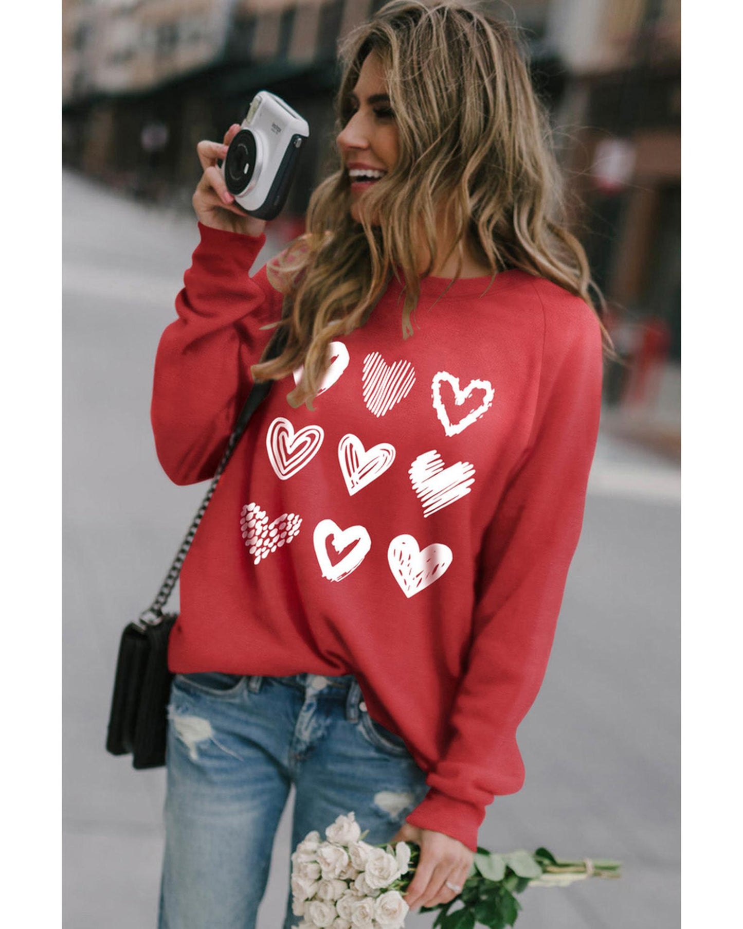 Azura Exchange Hearts Print Crewneck Sweatshirt - M