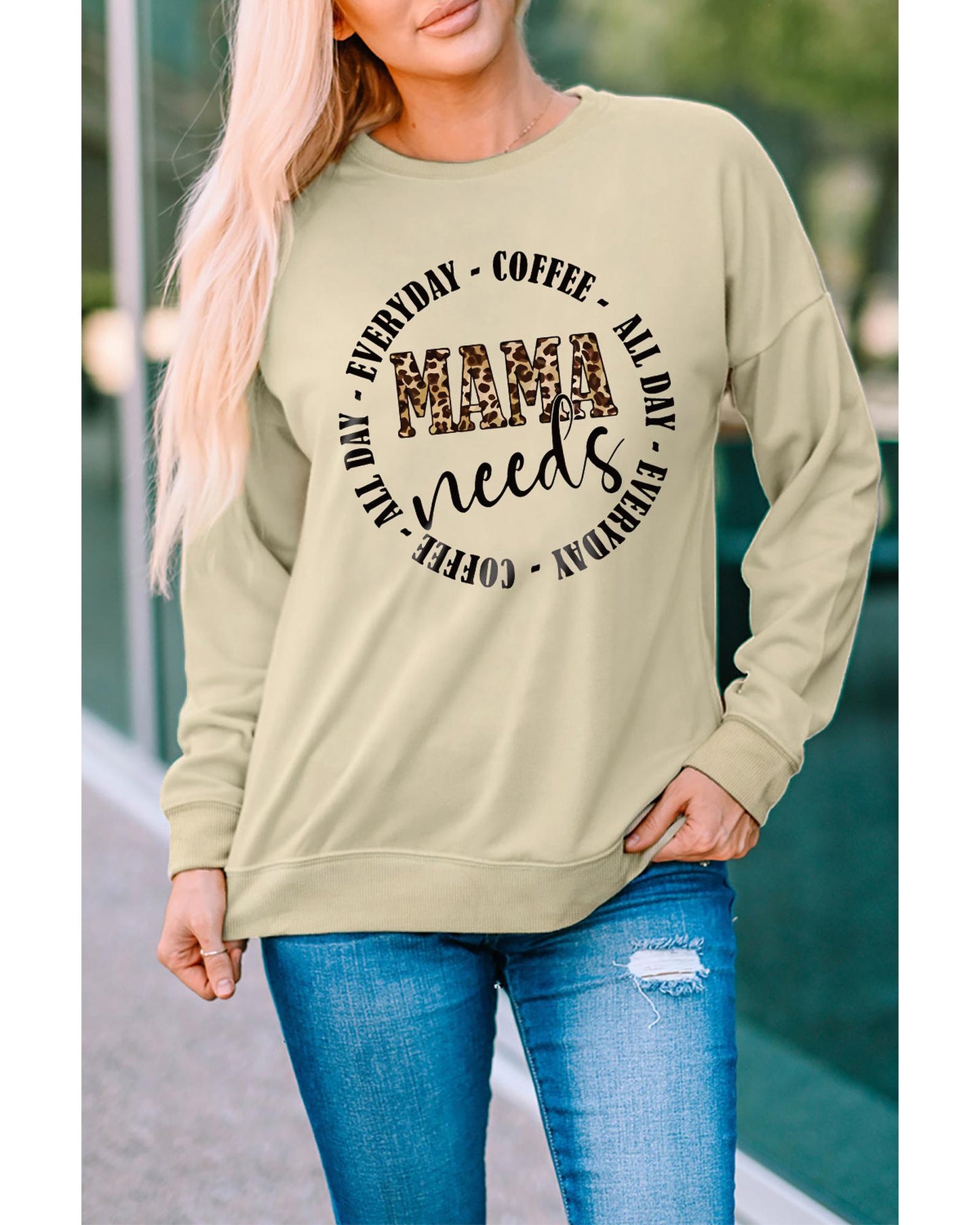 Azura Exchange MAMA Needs All Day Everyday Letters Graphic Sweatshirt - XL