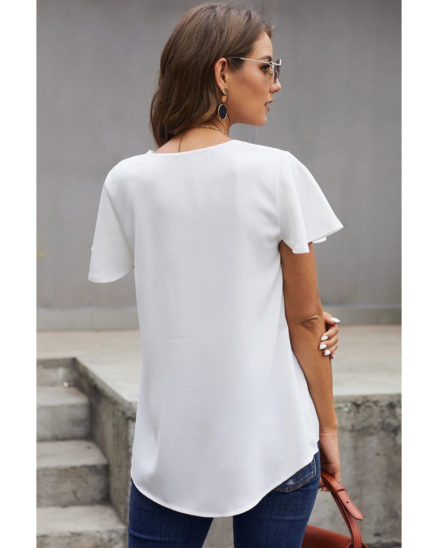 Azura Exchange Classic V Neck Tee - L