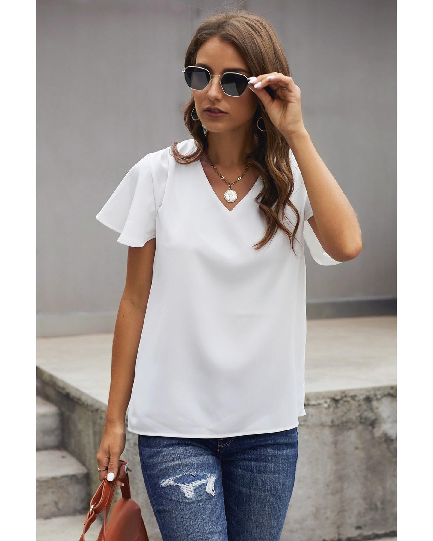 Azura Exchange Classic V Neck Tee - L