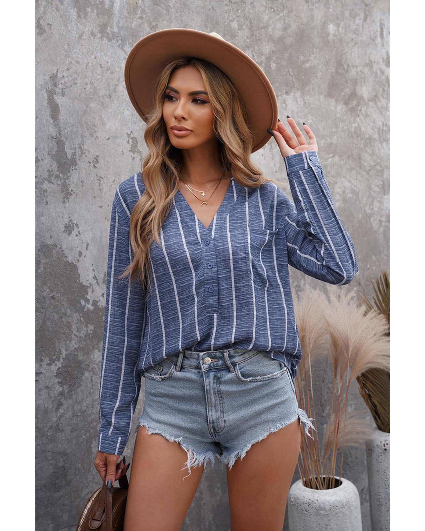 Azura Exchange Striped V Neck Pocket Long Sleeve Top - M