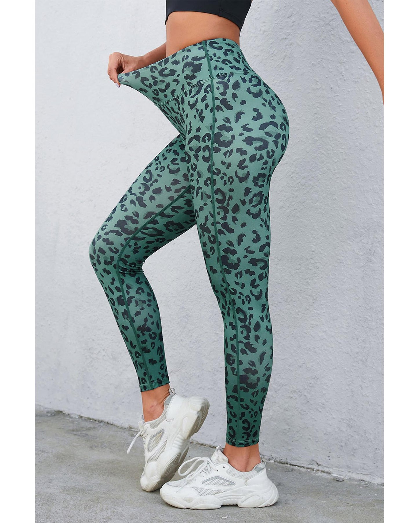 Azura Exchange Leopard Print Active Leggings - M