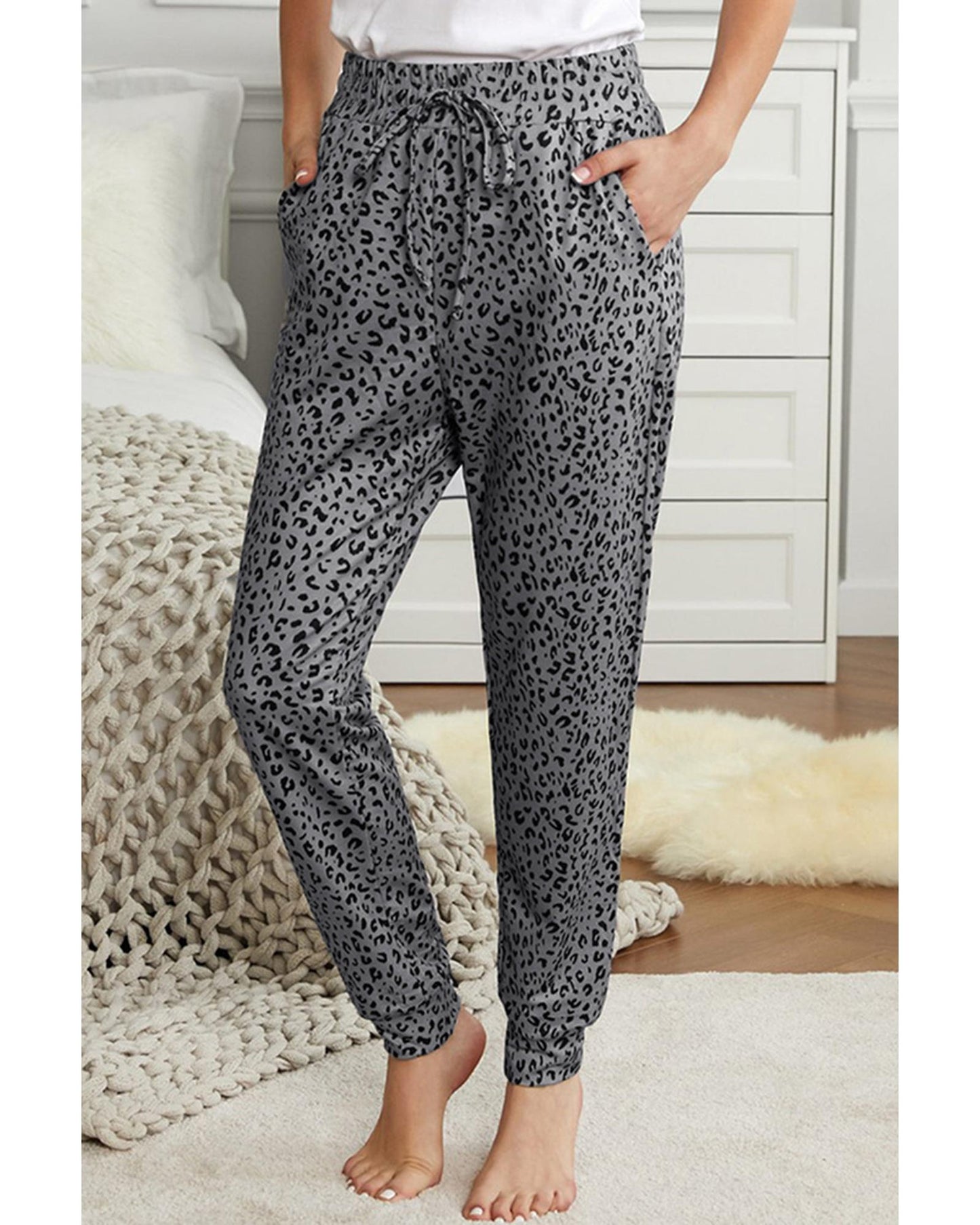 Azura Exchange Leopard Print Joggers - M