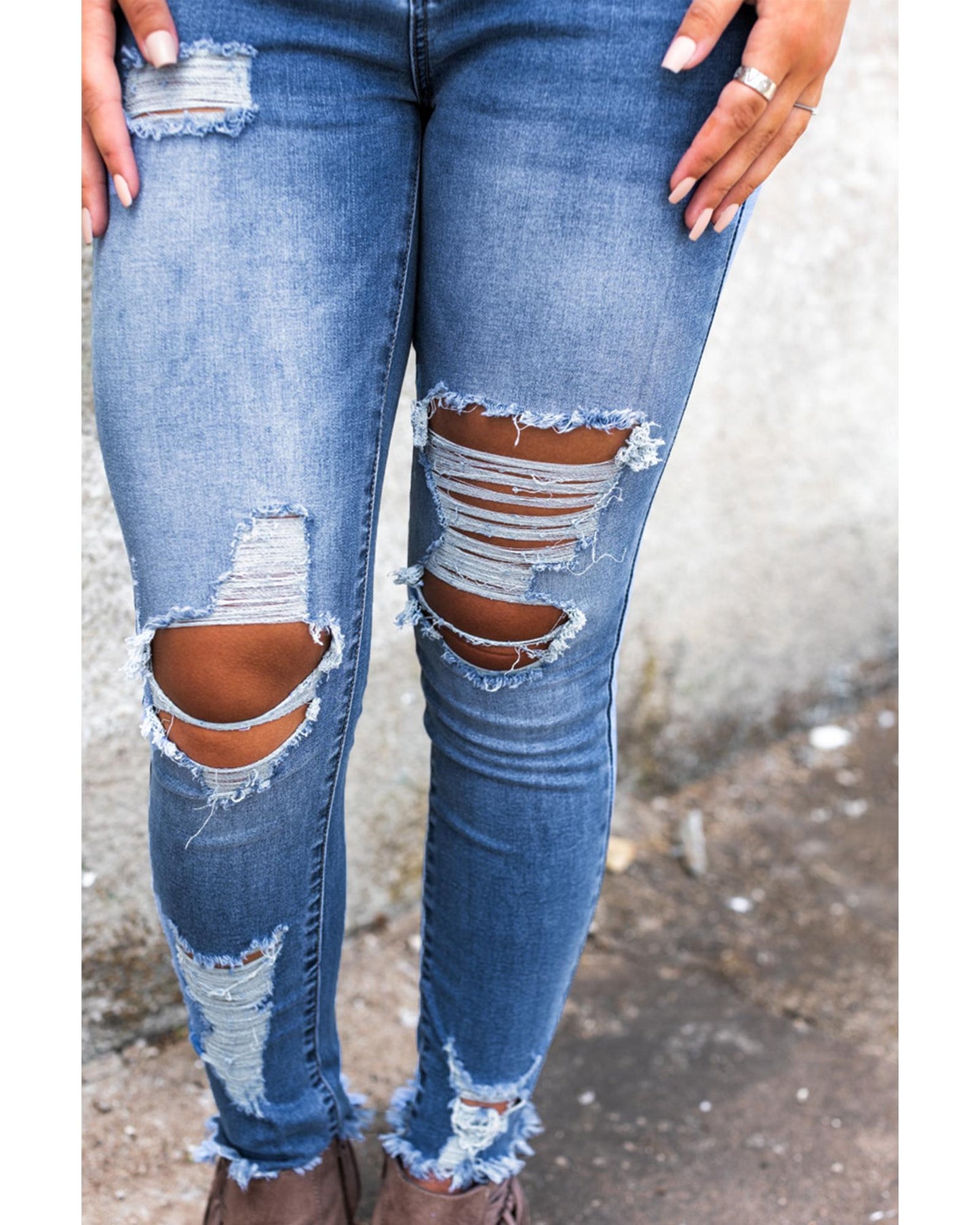 Azura Exchange Distressed Skinny Jeans - M