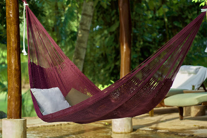 Outdoor undercover cotton Mayan Legacy hammock King size Maroon