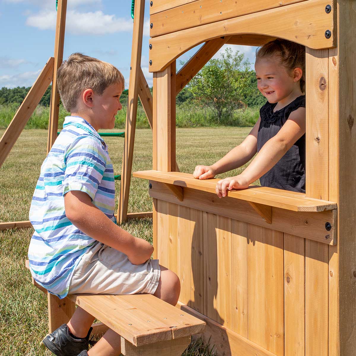 Backyard Discovery Montpelier Play Centre Set