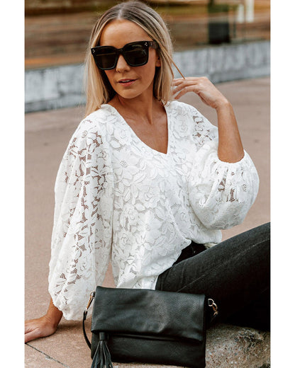 Azura Exchange Floral Lace Crochet V Neck Top - L